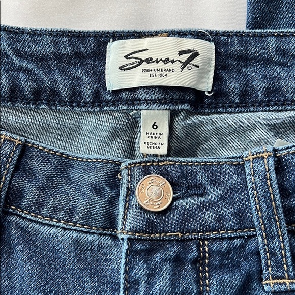 Seven7 Straight Leg Jeans - Picture 5 of 6